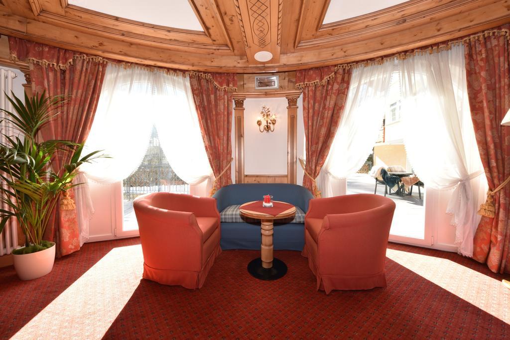 Residence Pez Gajard San Martino Di Castrozza Bagian luar foto